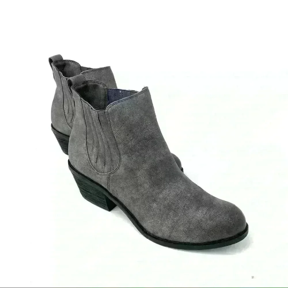 Not Rated Women's Vixeny Ankle Bootie Sz 6.5 NWT